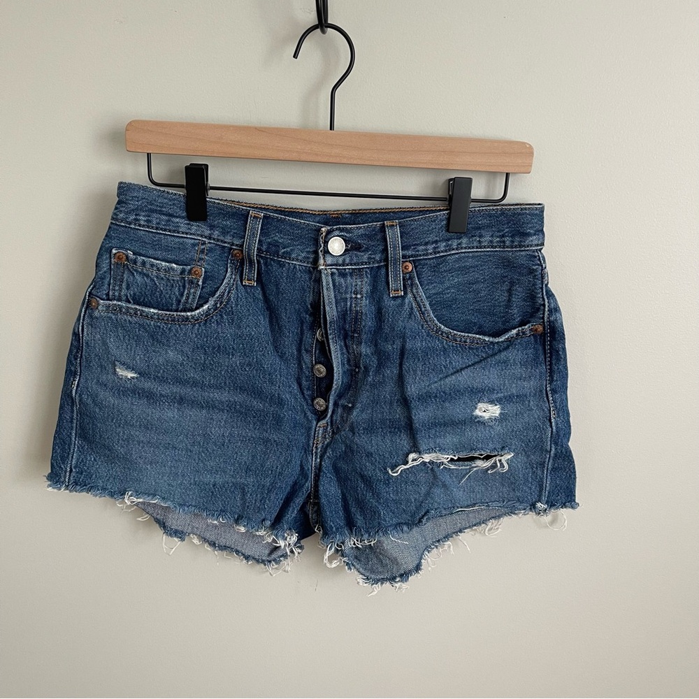 Levi's 501 Original Fit High Rise Denim Shorts size 29 Distressed EUC